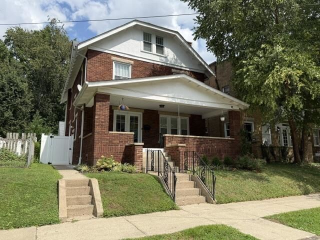 Property Photo:  1204 11th Street  WV 25701 