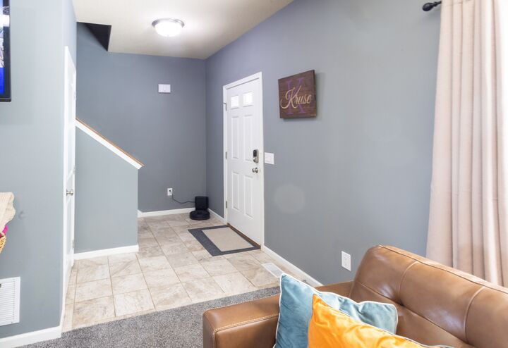 Property Photo:  2416 River Meadows Drive  IA 50320 