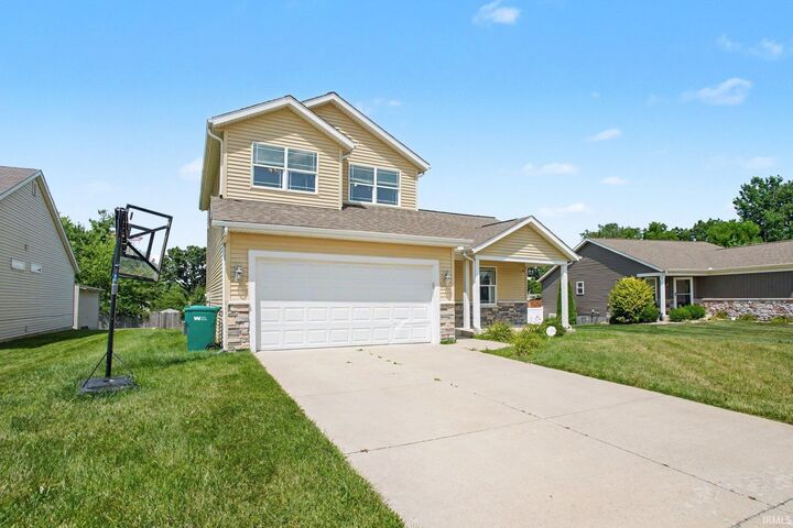 Property Photo:  1524 Tall Grass Prairie Drive  IN 46544 