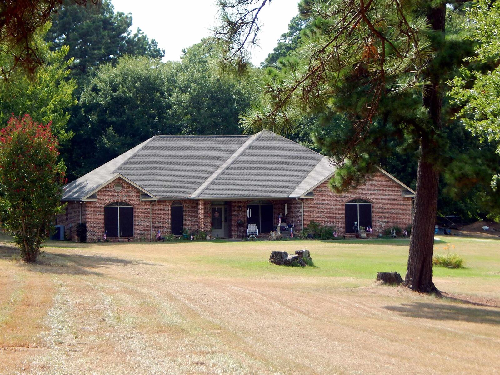 Property Photo: 5000 Glenwood Dr. TX 75645