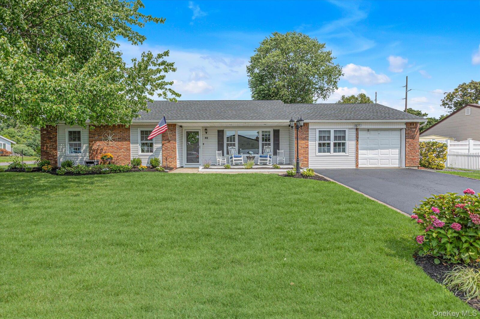 Property Photo:  92 Sequoia Way  NY 11741 