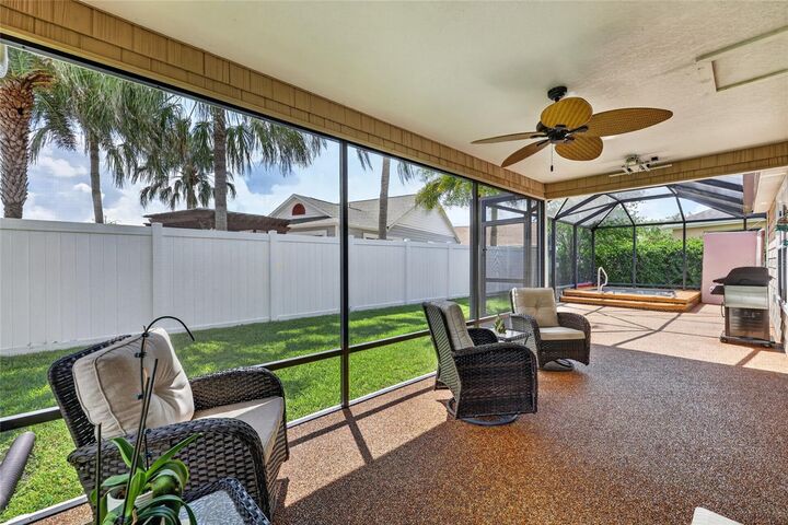 Property Photo: 1613 Pennecamp Drive FL 32162