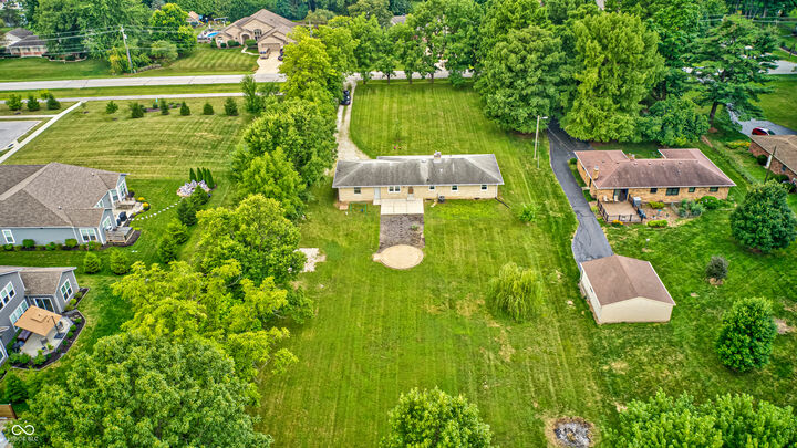 Property Photo: 10854 E County Road 650 N IN 46234