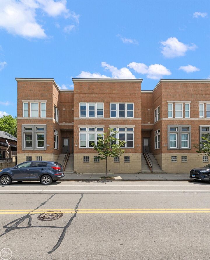 Property Photo:  4430 3rd Street Nine On 3rd  MI 48201-1134 