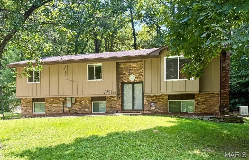 Property Photo: 2800 Oakshire Circle MO 63701