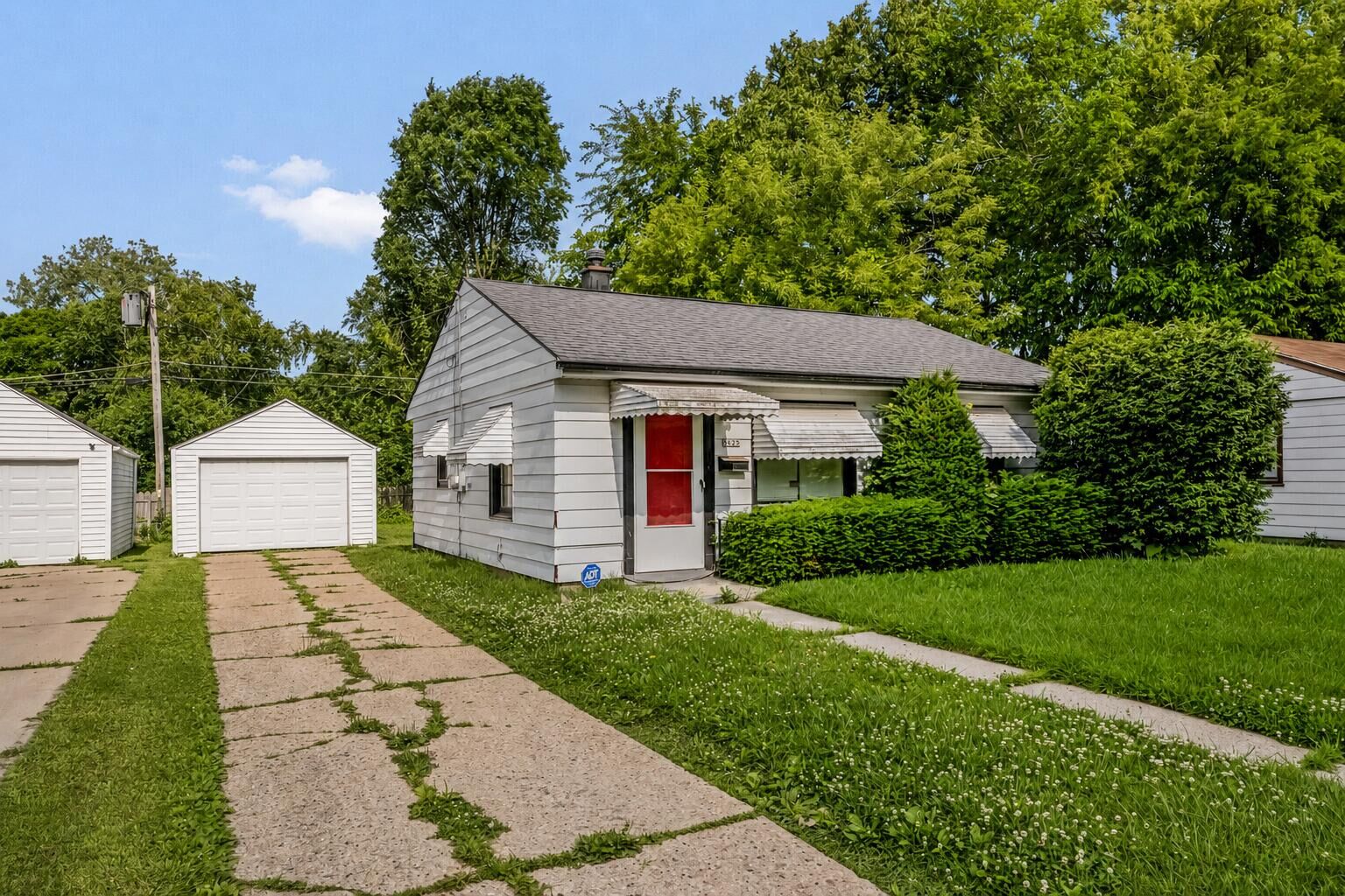 Property Photo: 5695 N 57th St WI 53218