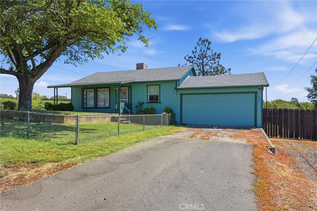 Property Photo: 946 14th CA 95965
