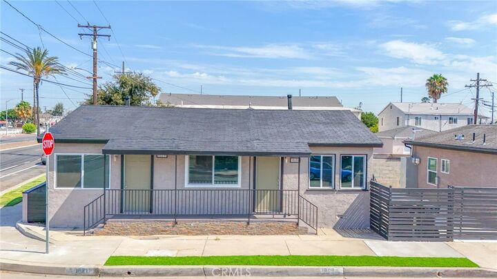 Property Photo: 1831 W 152nd CA 90220