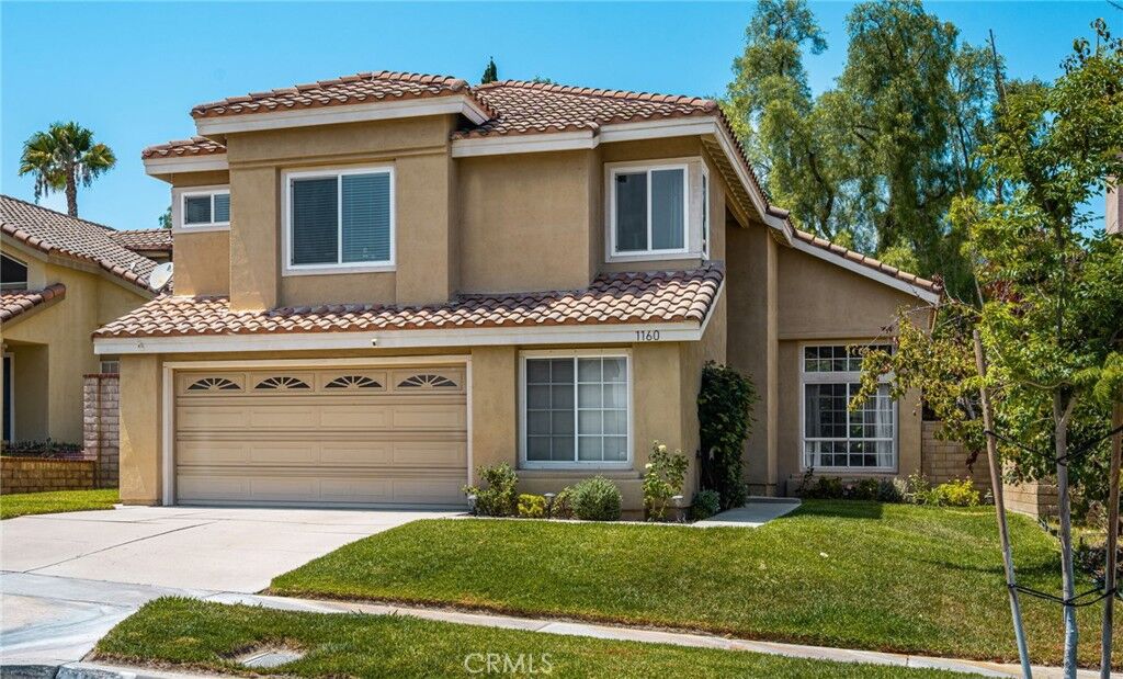 Property Photo: 1160 Vista Lomas CA 92882