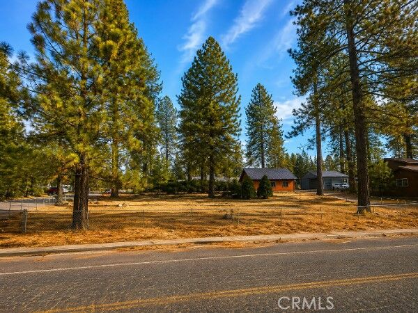 Property Photo: 12522900 W Plumas Avenue CA 96122