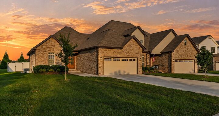 Property Photo:  1049 Veridian Dr A  TN 37043 