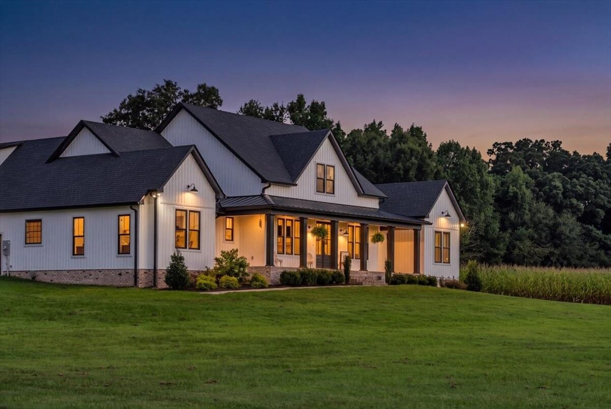 Property Photo:  781 Brassfield Rd  TN 37342 