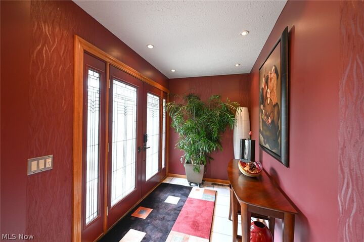 Property Photo:  21327 Oak Bark Trail  OH 44149 