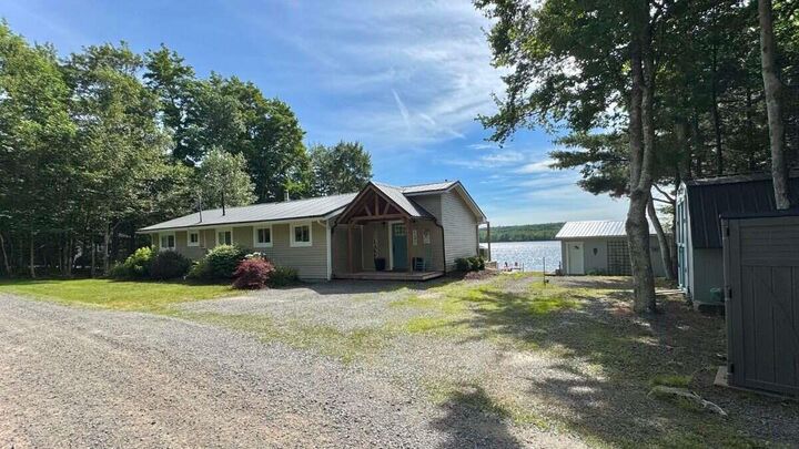 Property Photo:  131 Meadow Lane  NS B4N 3V8 