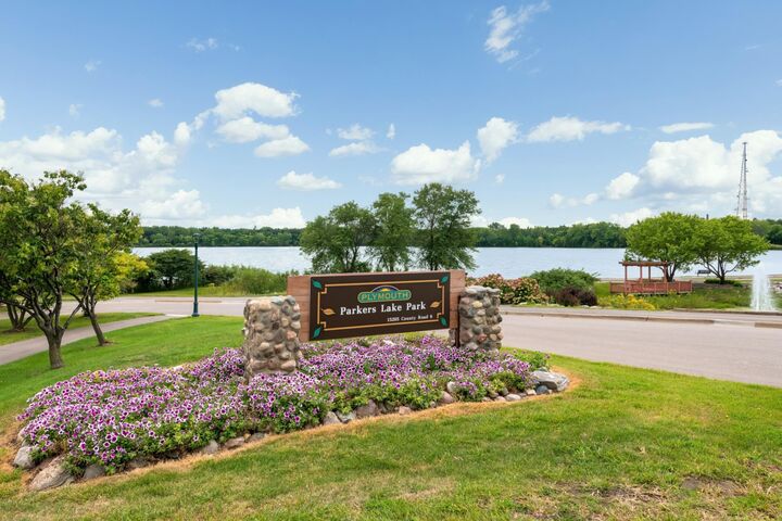 Property Photo:  15635 17th Avenue N  MN 55447 