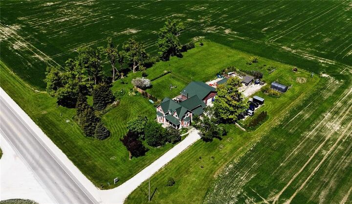 Photo de la propriété:  518079 County Rd 124  ON L9V 1V8 