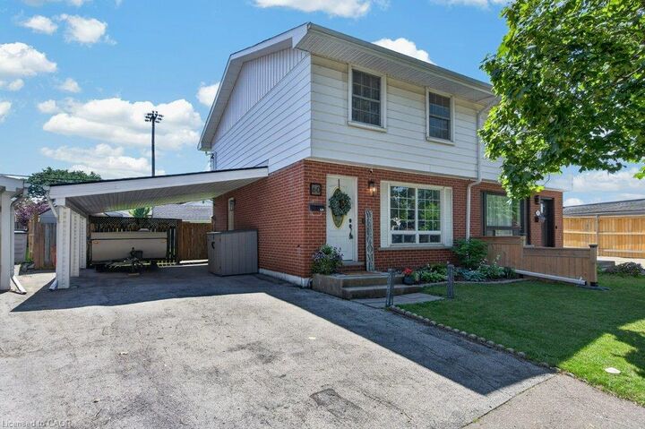 60 Elford Crescent — photo 1