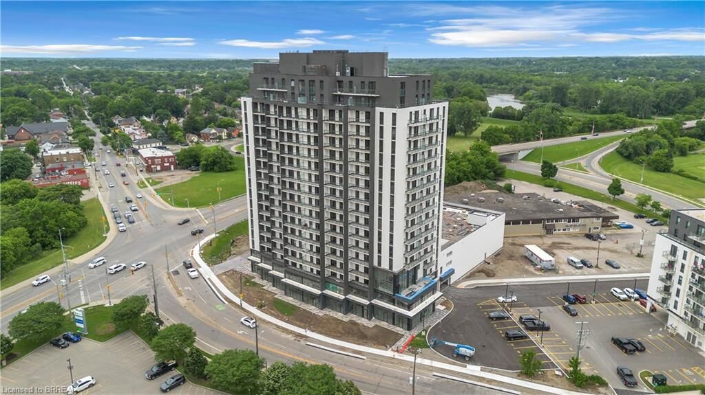 Property Photo: 33 Erie Avenue 1612 ON N3S 0K7