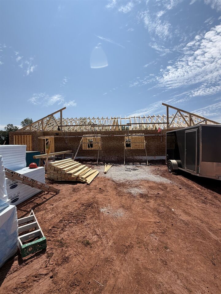 Property Photo: 174 Rogerson Street PE C1E 3W4