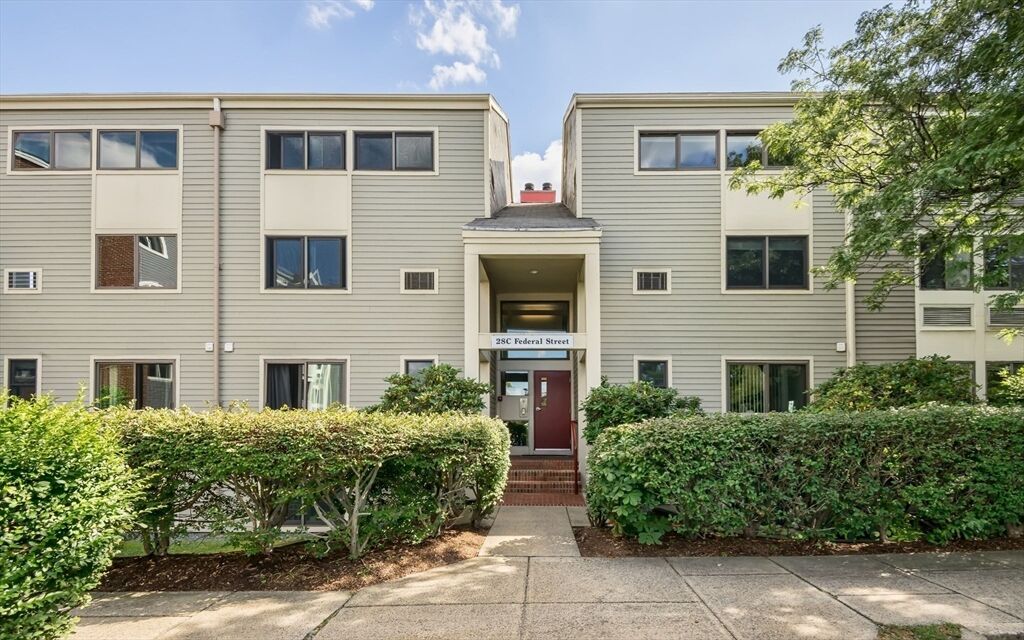 Property Photo: 28C Federal St 2 MA 01970