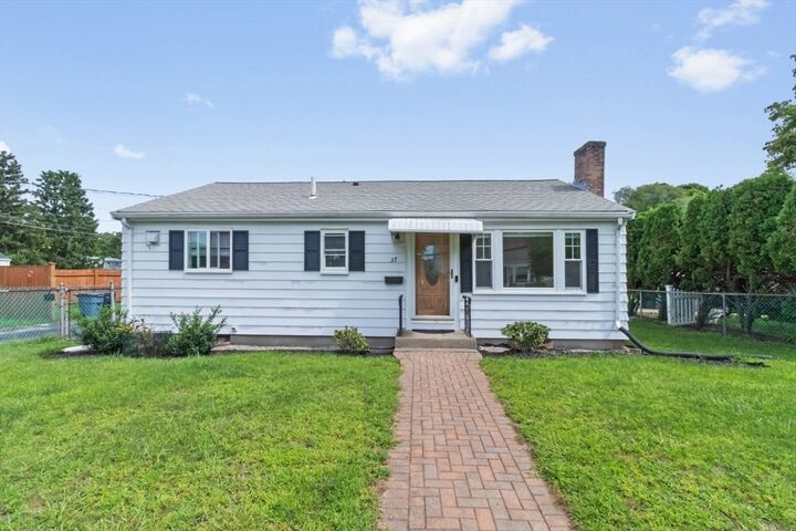Property Photo: 37 Kenmore Rd MA 02453