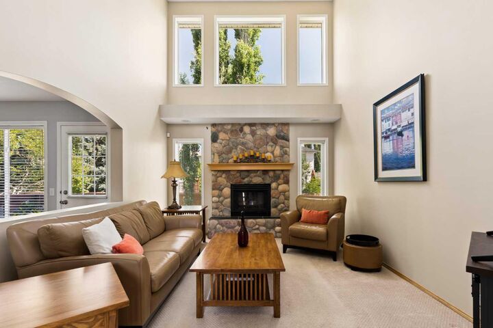 Property Photo: 113 Douglasview Court SE AB T2Z 2S8
