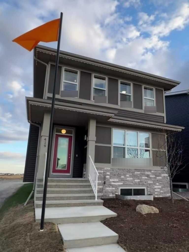 Property Photo: 447 Chelsea Port Crossing AB T1X 2V5