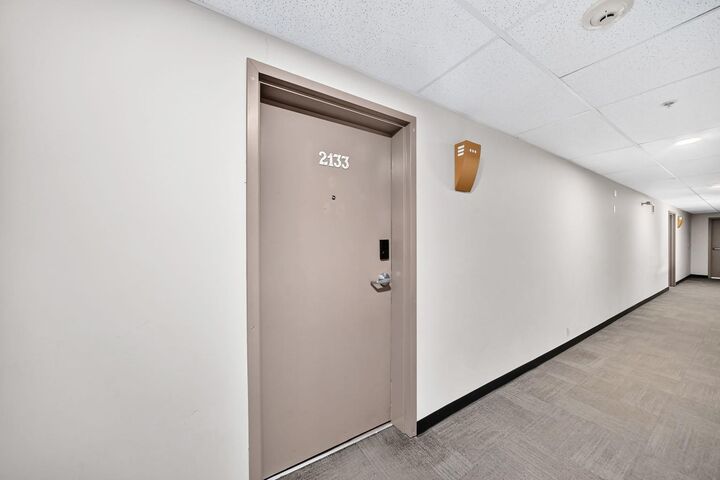 Property Photo:  700 Willowbrook Road NW 2133  AB T4B 0L5 