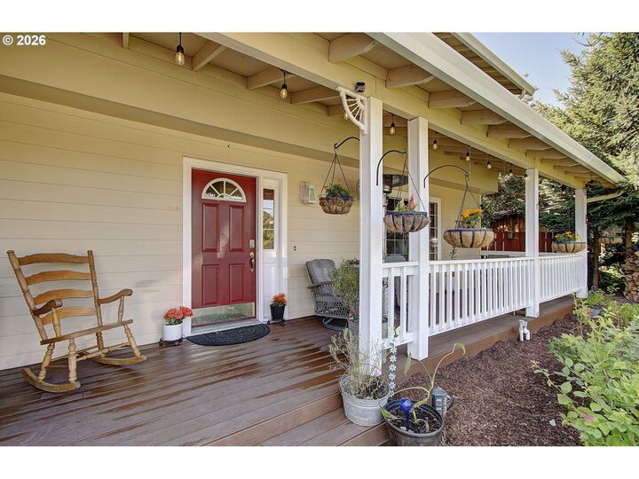 Property Photo: 5308 NE 100th Cir WA 98686