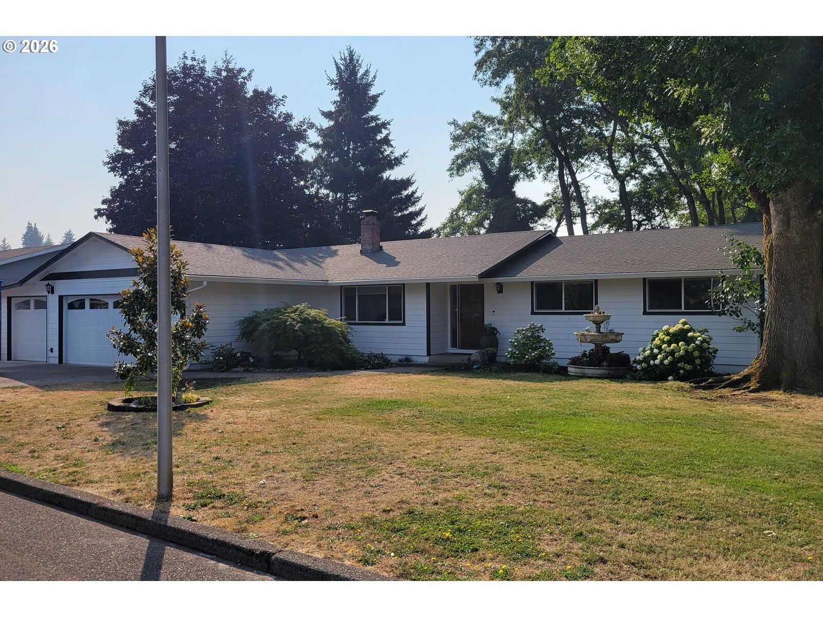 Property Photo:  1005 NW 6th Ave  OR 97013 