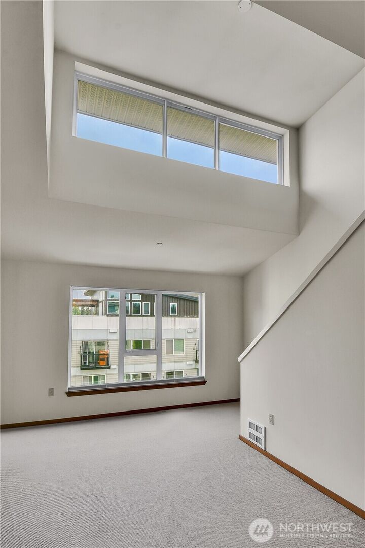 Property Photo:  12334  31st Avenue NE 607  WA 98125 