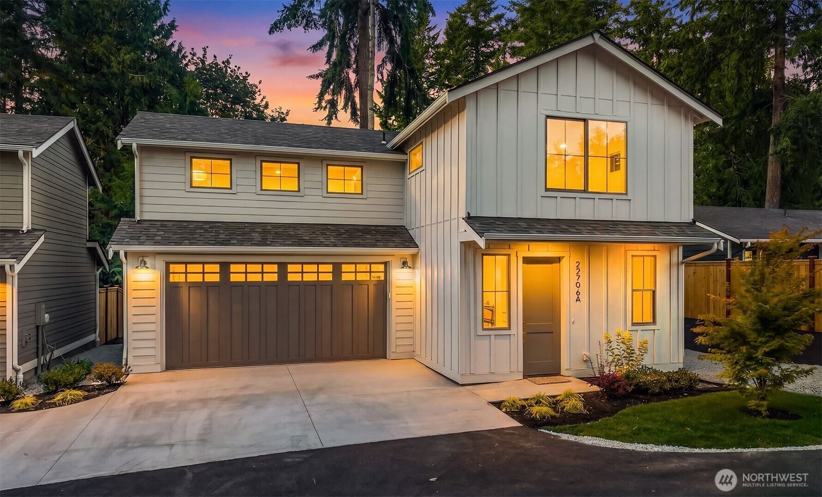 Property Photo: 22706 92nd Avenue W A WA 98020