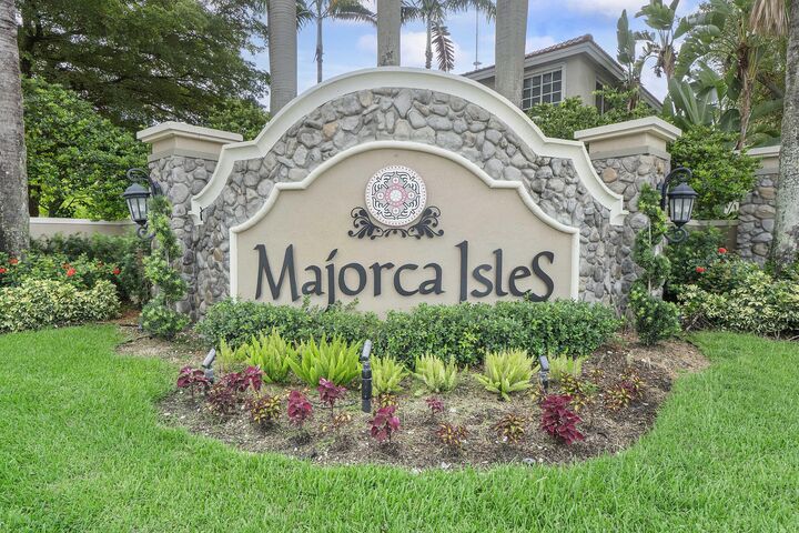 Property Photo: 21429 NW 13th Court #515 FL 33169