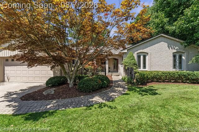 Property Photo:  15389 Lakeside Street  MI 48170 