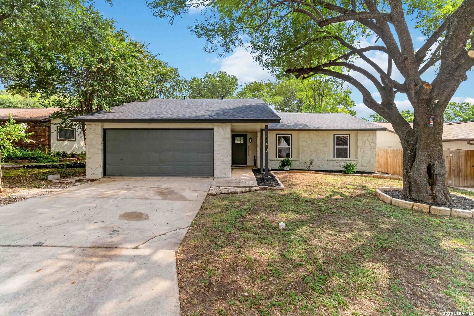 Property Photo: 14410 Briarberry TX 78247