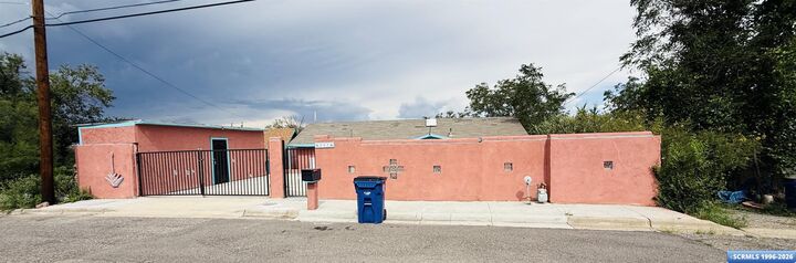 Property Photo:  207 S Bayard  NM 88061 