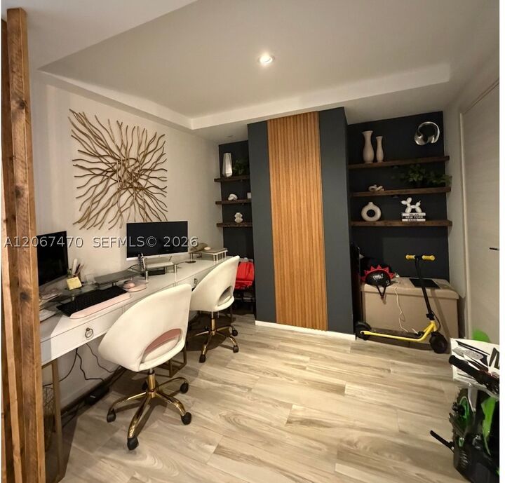 Property Photo:  801 S Miami Ave 2410  FL 33130 