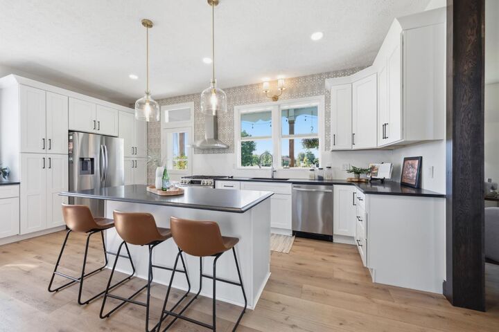 Property Photo:  8234 Yorkridge Road  IN 47022 