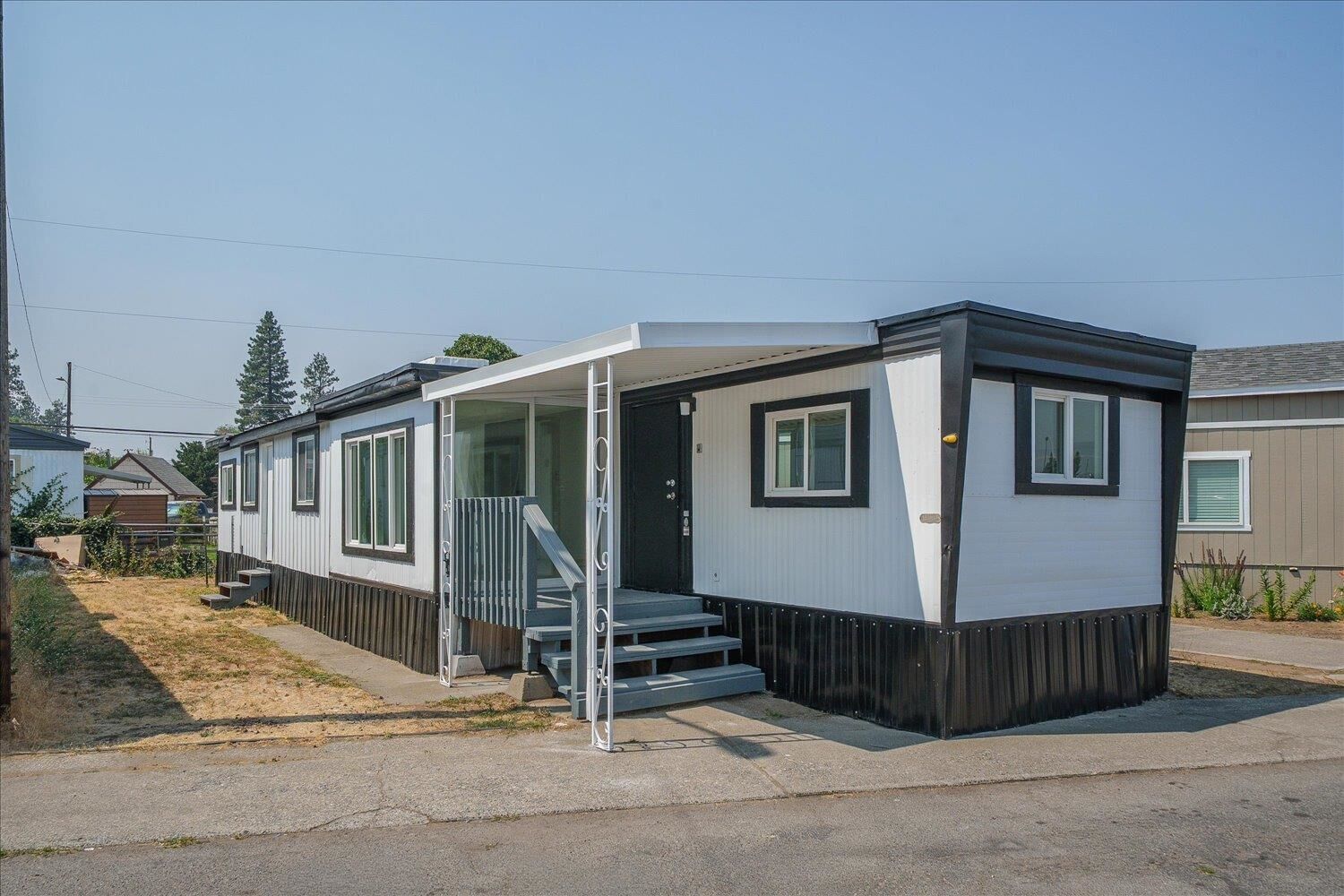 Property Photo: 205 S Park Dr #42 WA 99212