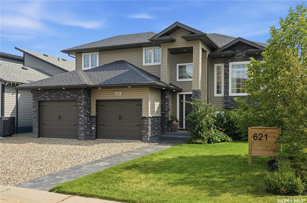Property Photo: 621 Braun Lane SK S0K 4S2