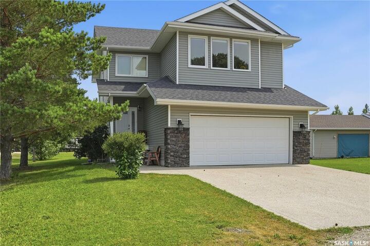 Property Photo:  401 Banbury Place  SK S0G 5H0 