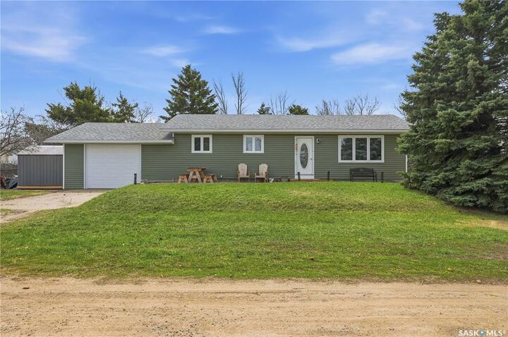 Property Photo: 329 1st Avenue E SK S0H 3E0