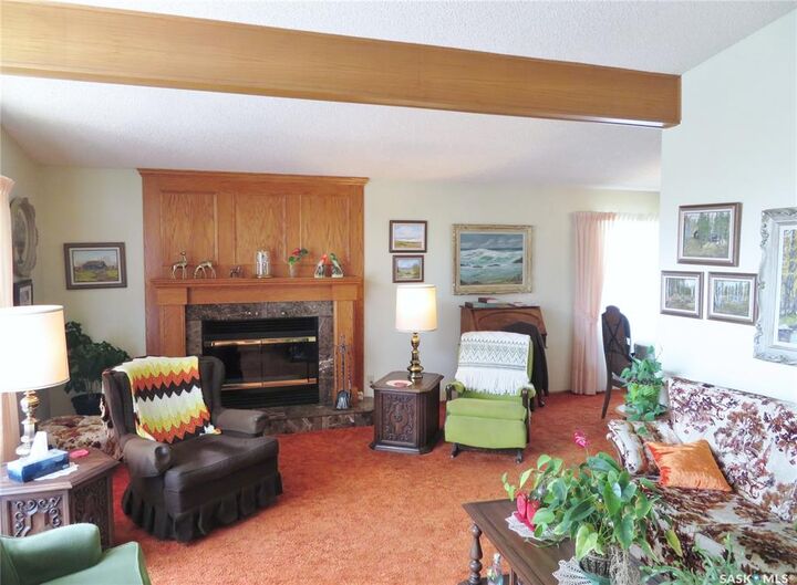 Property Photo: 639 Acadia Drive SK S7H 3V8