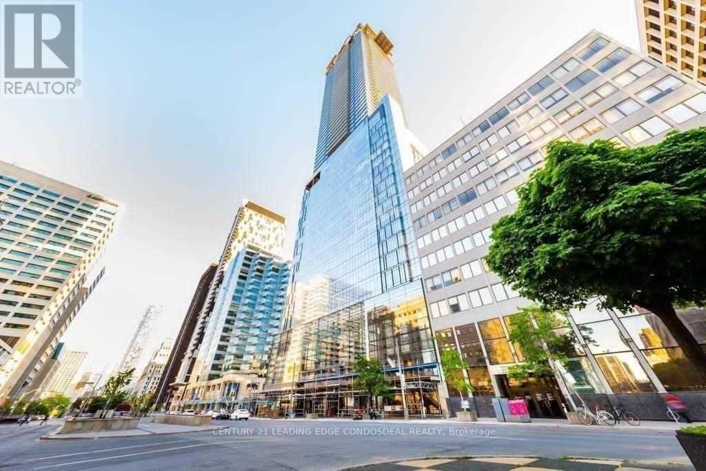 Property Photo:  488 University Avenue 2312  ON M5G 0C1 