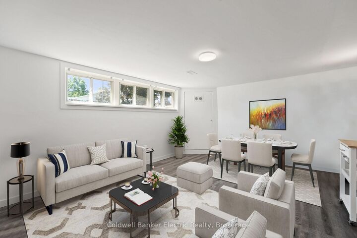 Property Photo:  8B Pottinger Street  ON K9V 3X3 