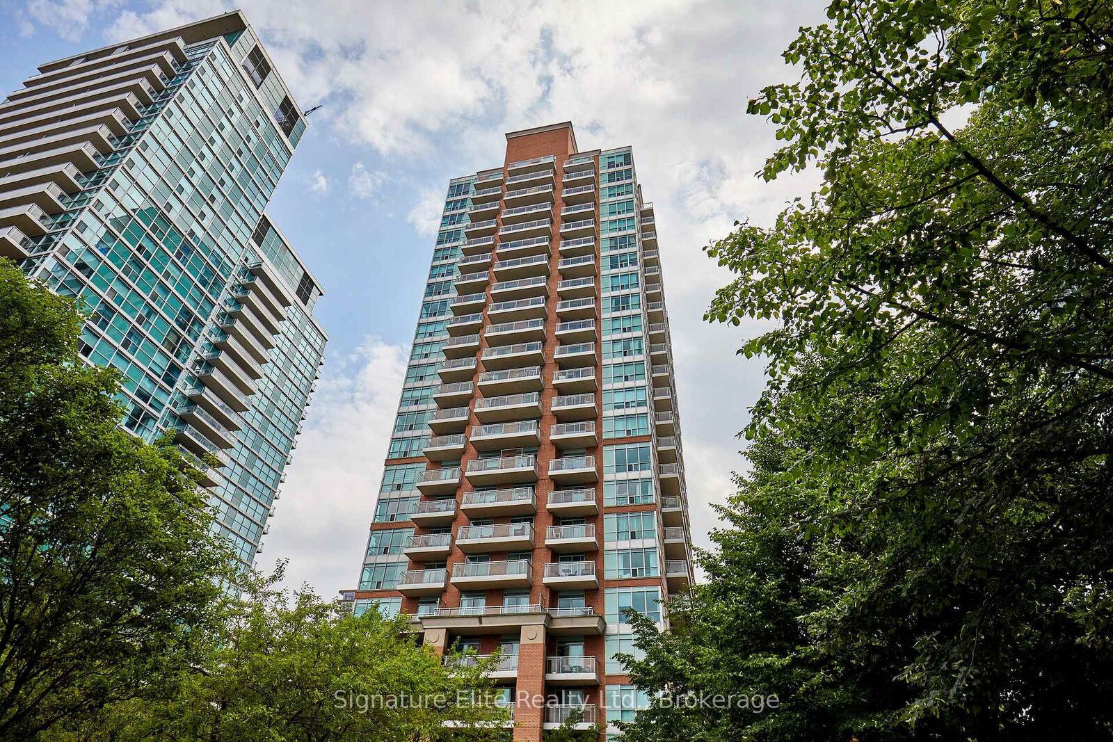 Property Photo: 50 Lynn Williams Street 308 ON M6K 3R9