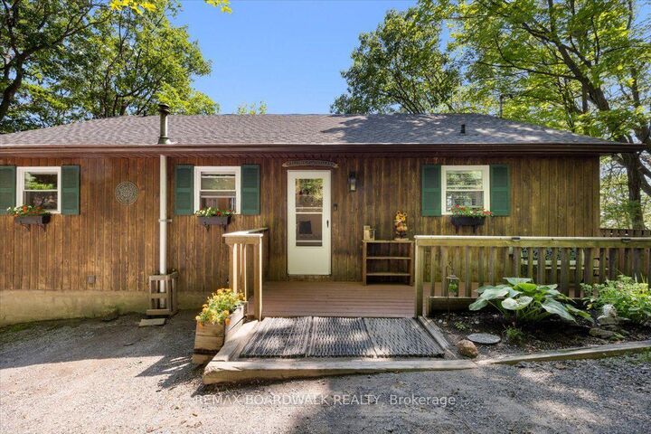 Property Photo: 781 North Shore Road ON K0G 1X0