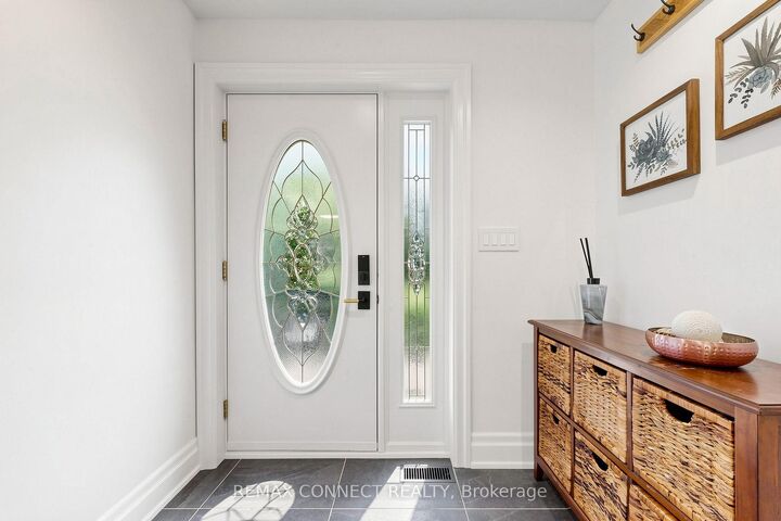 Property Photo: 10 Catalina Drive ON M1M 1K6