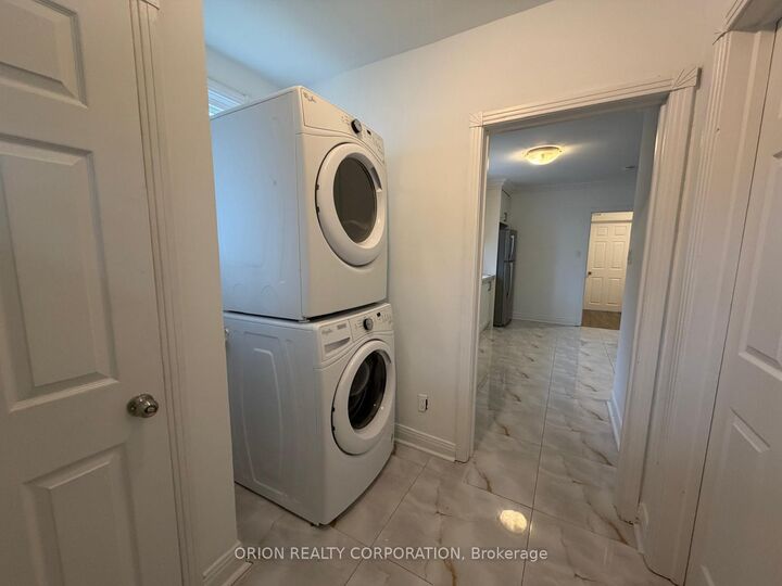 Property Photo: 266 Viewmount Avenue ON M6B 1V2