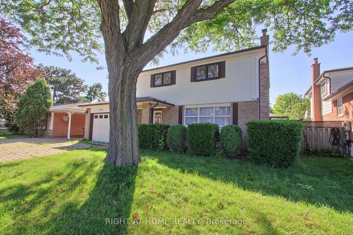 Property Photo: 1715 Oberon Crescent ON L4X 2K7